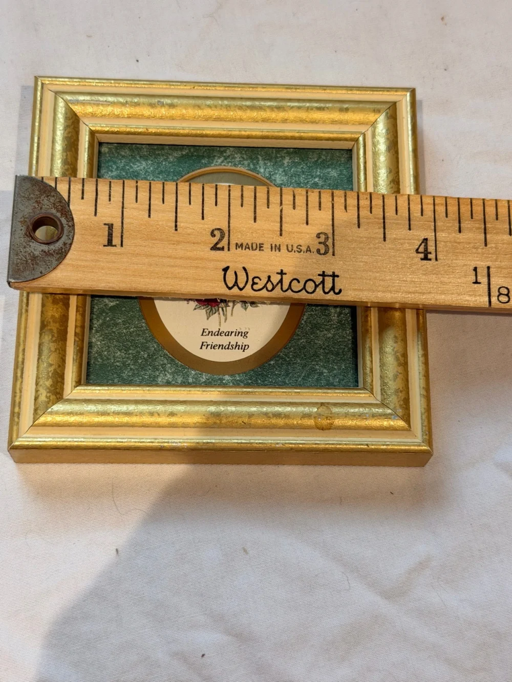 Kathy Seek «Fragrances of Victorian »1992 Square « Endearing Friendship »frame